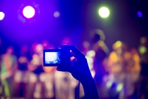 Consejos para hacer buenas fotografías en conciertos