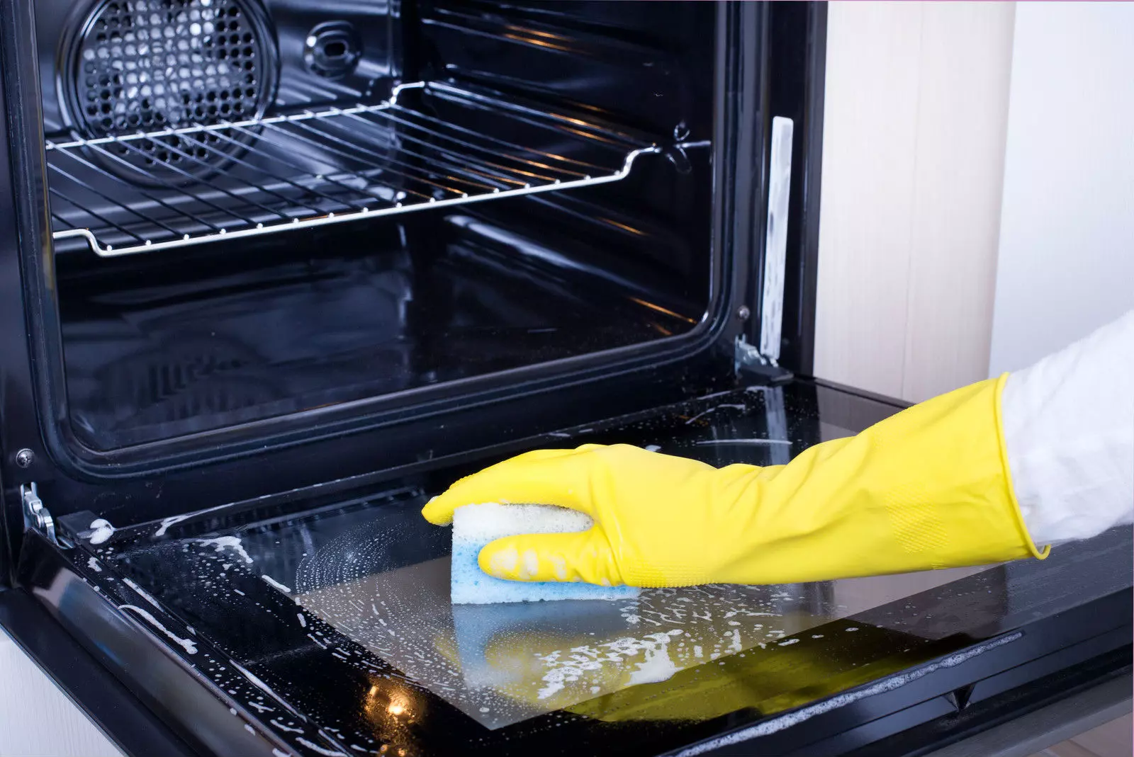 combinar contaminación Validación Trucos para limpiar el horno | Blog de DIA