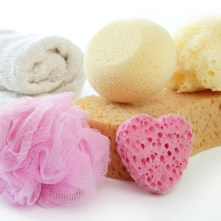 Cómo desinfectar esponjas de bao