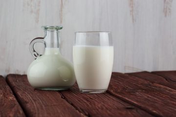 leche con lactosa